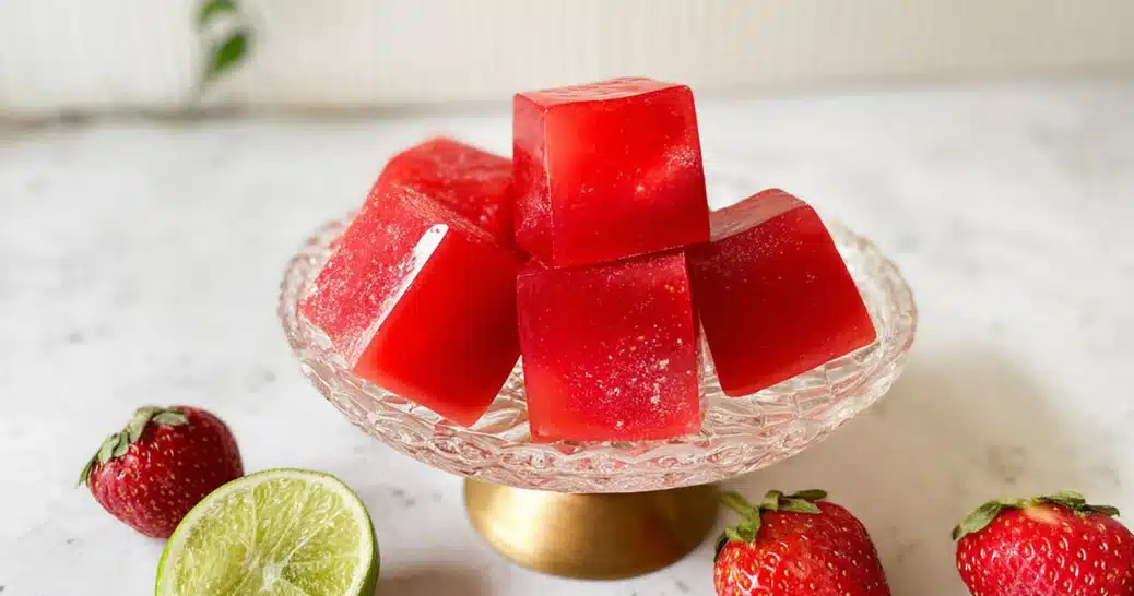 Homemade Strawberry Gummies: The Ultimate Recipe for a Fresh, Fruity Treat