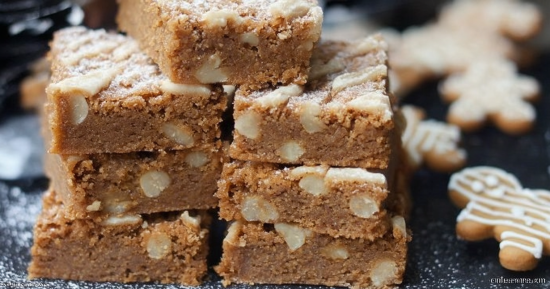 Gingerbread Blondies